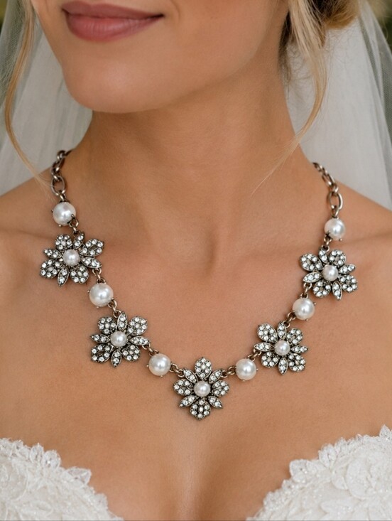 Unsigned Jewelry - Light Gold Tone Faux Flat Back Pearl Rhinestone Bride Bridal Wedding Necklace